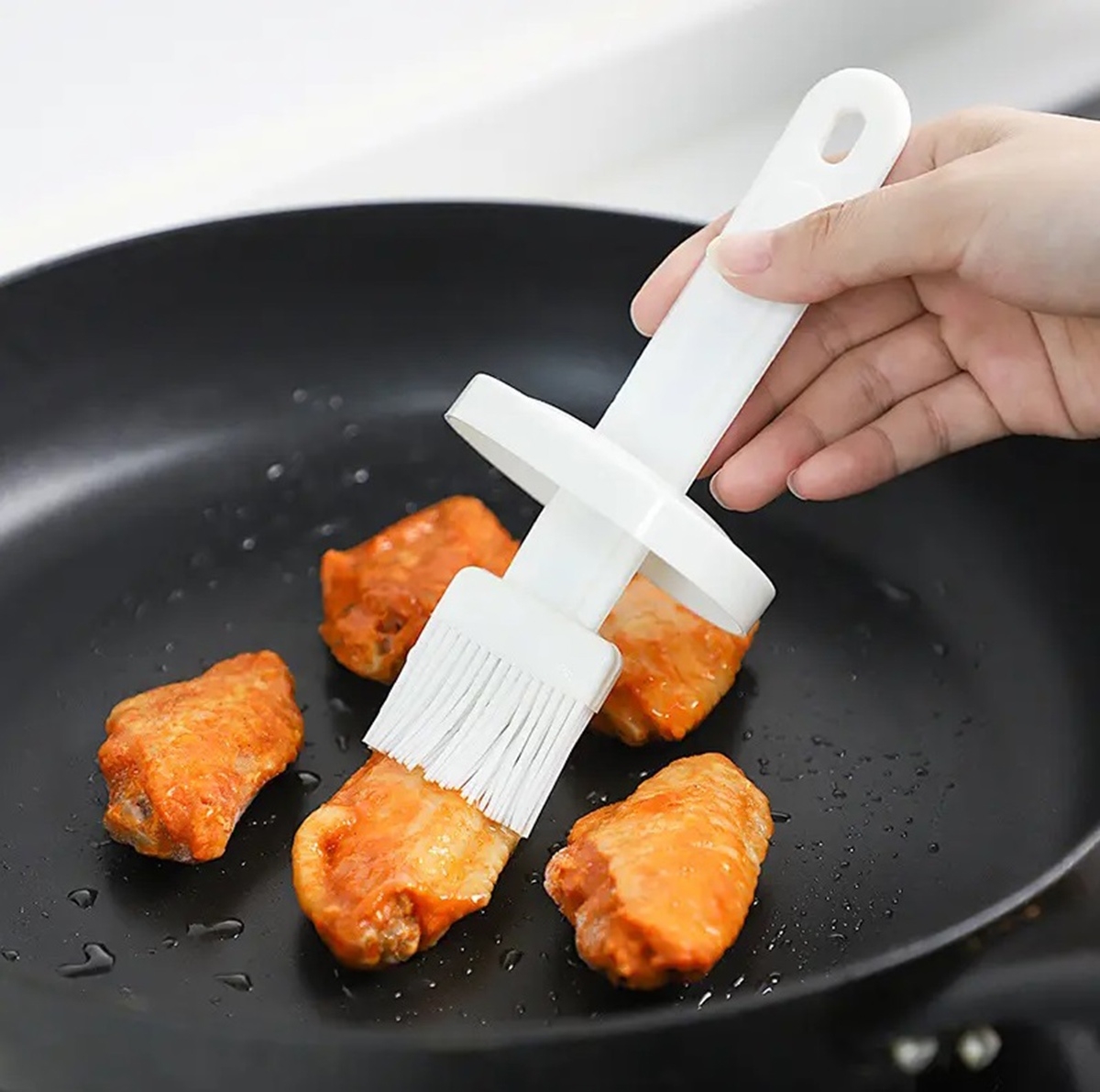 indas-aliejui-su-silikoniniu-sepeteliu Indas aliejui su silikoniniu šepetėliu - Image 5