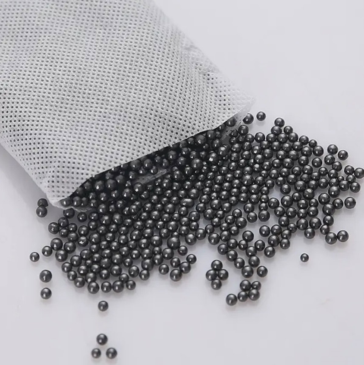 kompaktiskas-saldytuvo-kvapu-surinkejas Kompaktiškas šaldytuvo kvapų surinkėjas - Image 3