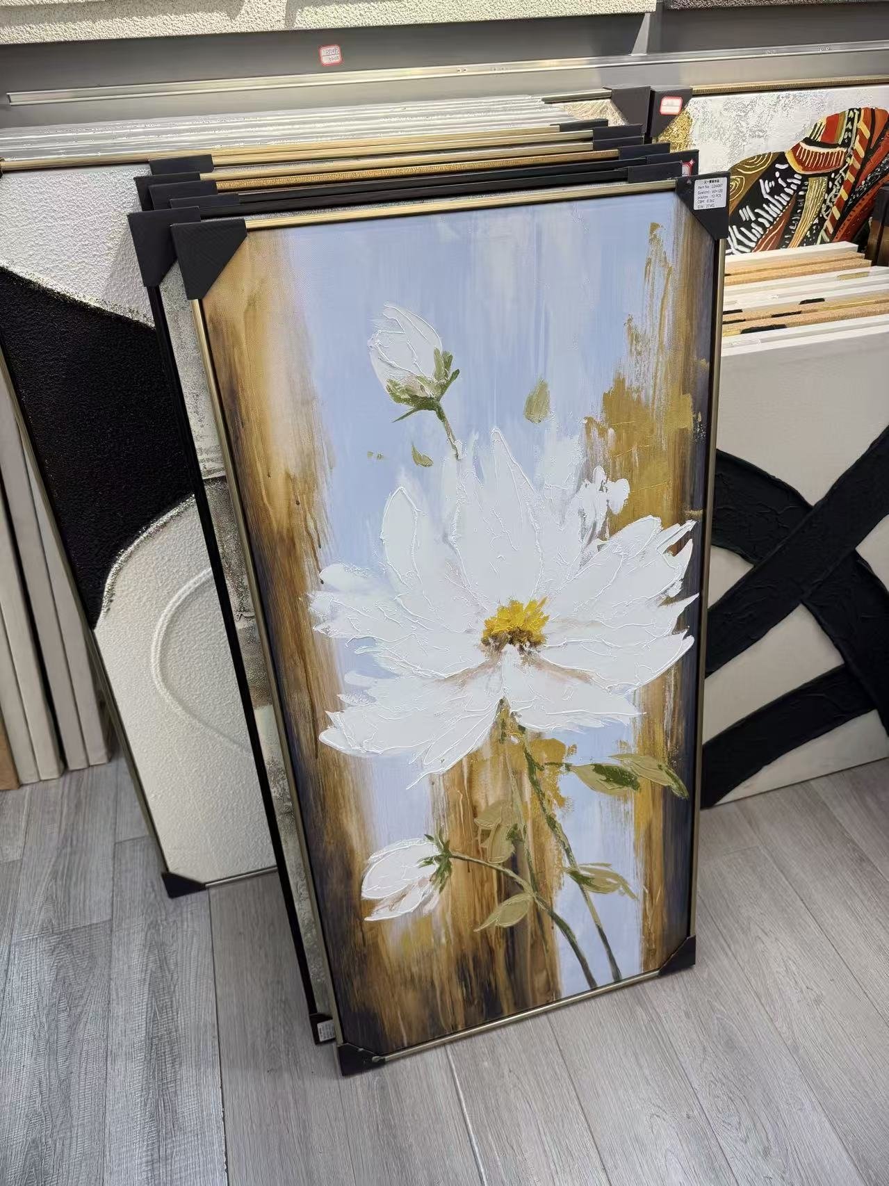 baltas-prisilietimas-reljefinis-geles-paveikslas-60-120-cm „Baltas prisilietimas“ reljefinis gėlės paveikslas, 60 × 120 cm - Image 1