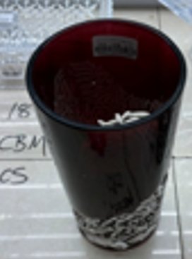 bordo-elegancija-dekoratyvine-stikline-vaza „Bordo elegancija“ dekoratyvinė stiklinė vaza - Image 1