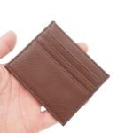 Minimalistinis rudos spalvos kortelių dėklas - Image 2