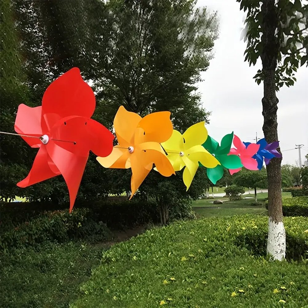vejo-maluneliu-girlianda Vėjo malūnėlių girlianda - Image 1