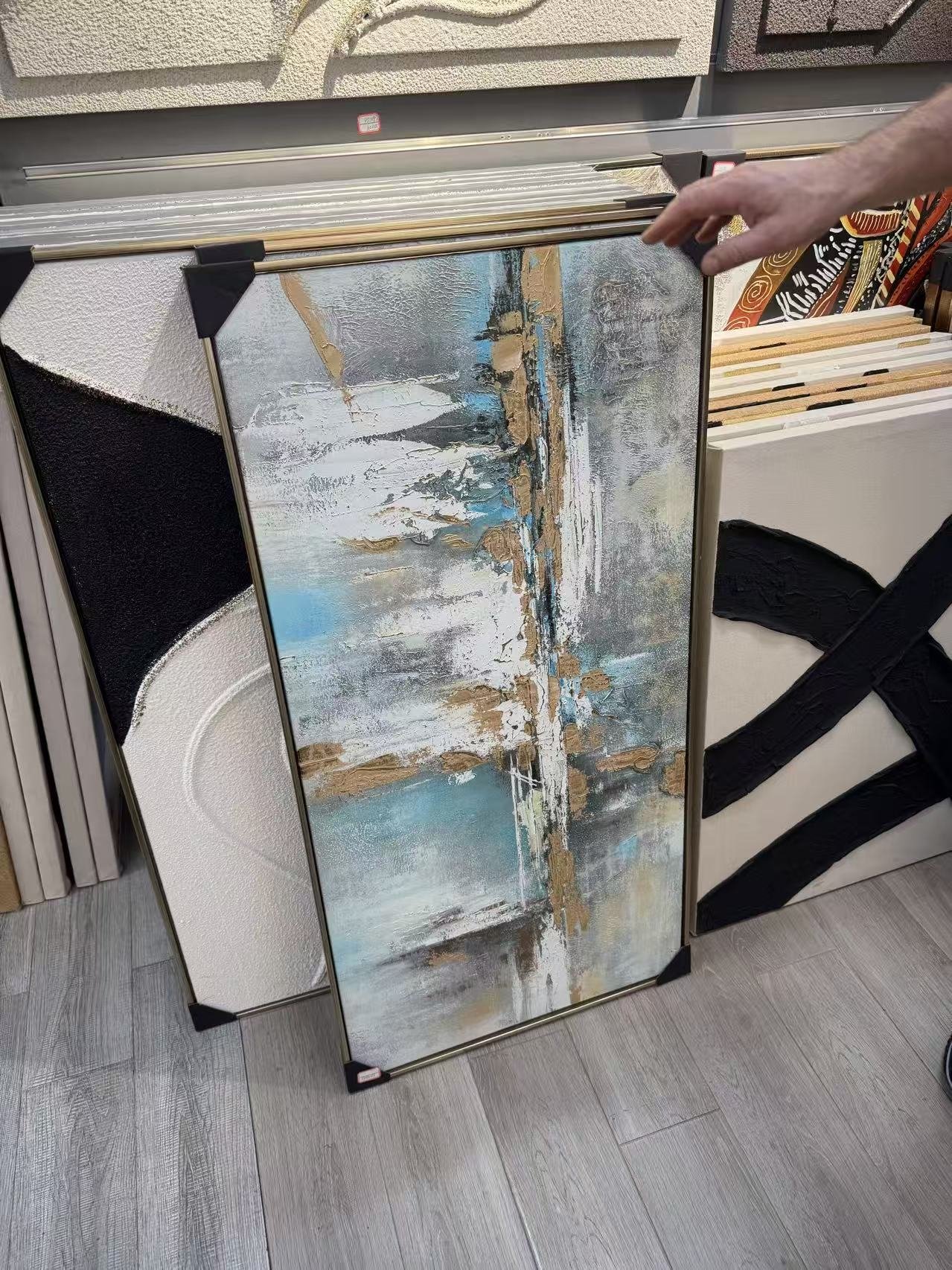 zydroji-versme-abstraktus-teksturinis-paveikslas-60-120-cm „Žydroji versmė“ abstraktus tekstūrinis paveikslas, 60 × 120 cm - Image 1